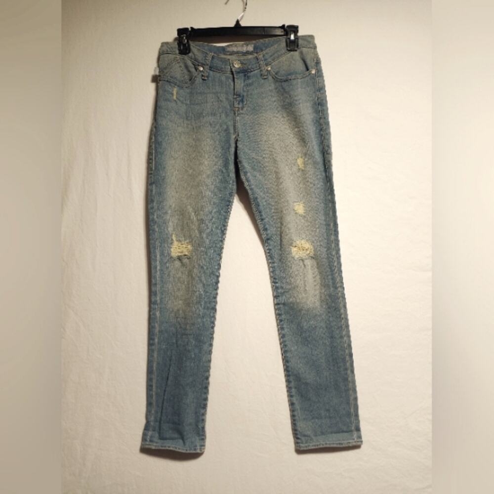 Rock & Republic Berlin Distressed Jeans Size 8 Light Wash